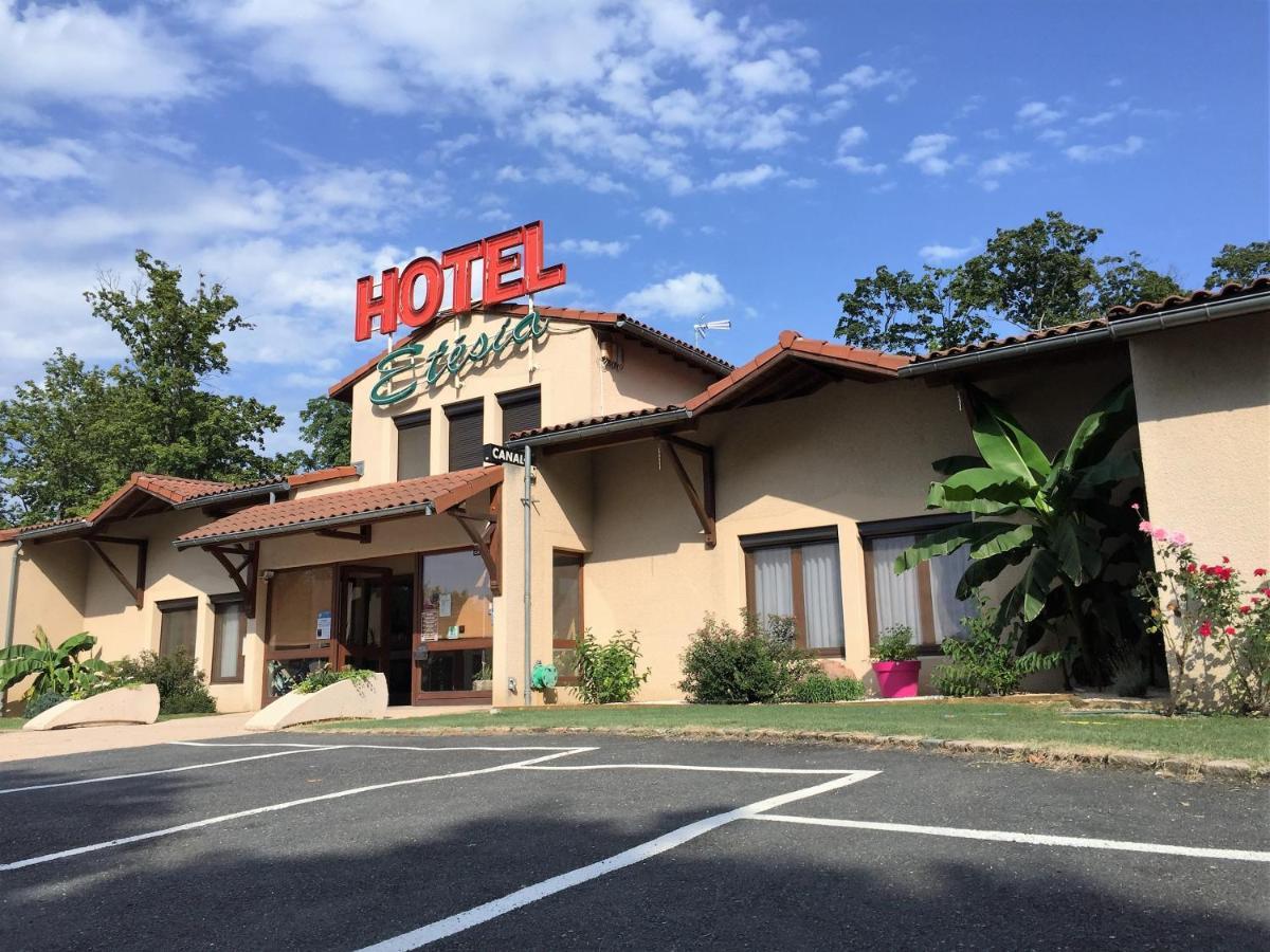 Etesia Hotel Feurs Exterior foto