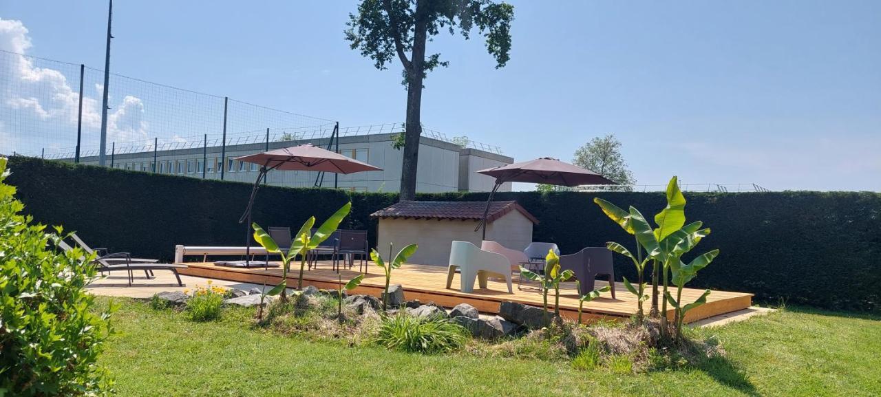 Etesia Hotel Feurs Exterior foto